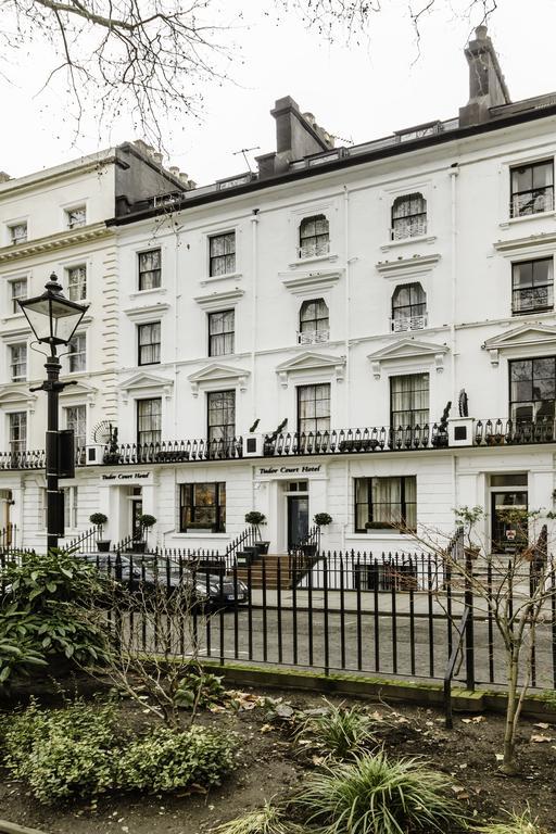 Tudor Court Hotel Londen Buitenkant foto